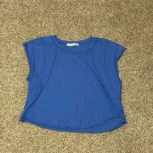 Leonie Muscle Tee